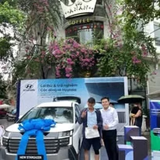Hình ảnh hoạt động tư vấn xe tại Sơn La