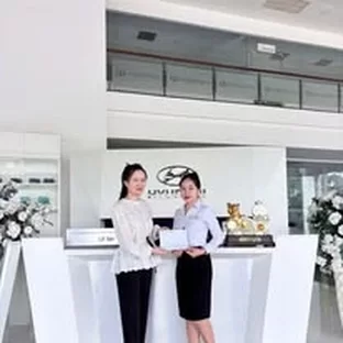 Hình ảnh hoạt động tư vấn xe tại Sơn La